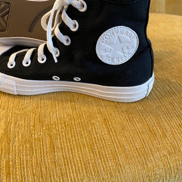 New Converse All Star (Storage) Black & White Hi Top Sneakers - Picture 3 of 6